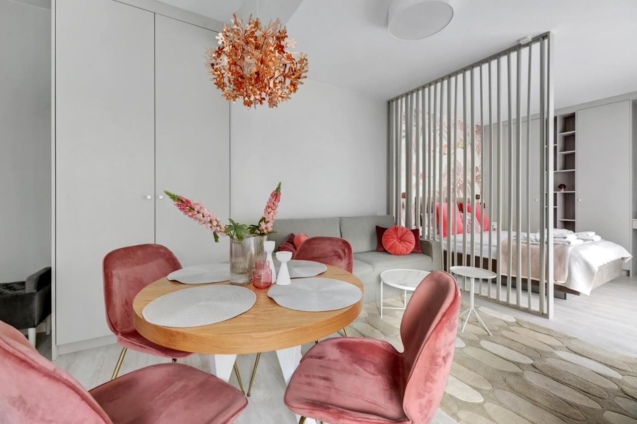Lion Apartments - Monte Carlo Collection With Parking Σόποτ Εξωτερικό φωτογραφία