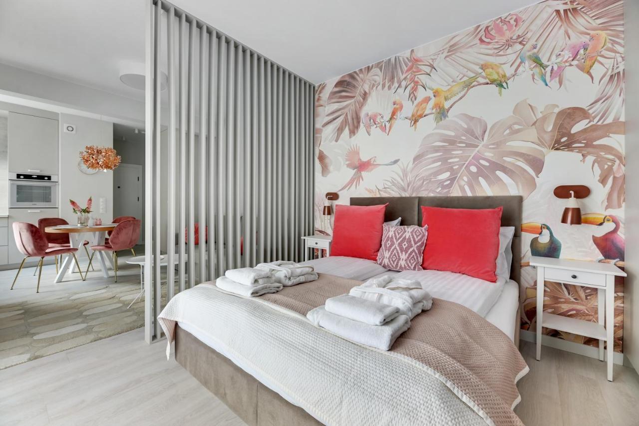 Lion Apartments - Monte Carlo Collection With Parking Σόποτ Εξωτερικό φωτογραφία