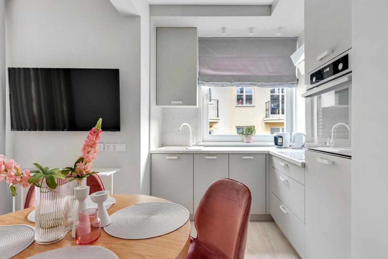 Lion Apartments - Monte Carlo Collection With Parking Σόποτ Εξωτερικό φωτογραφία