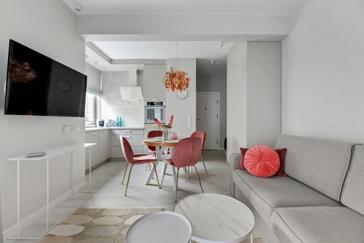 Lion Apartments - Monte Carlo Collection With Parking Σόποτ Εξωτερικό φωτογραφία